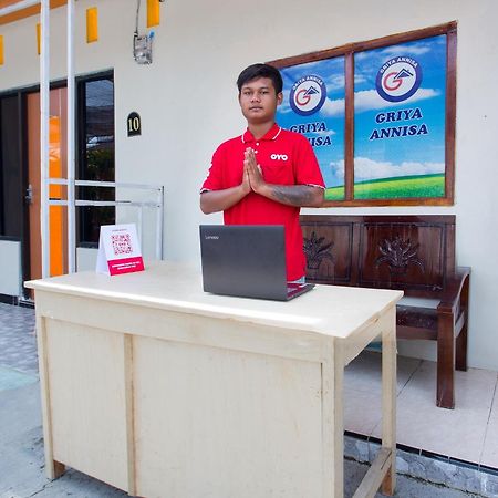 Griya Annisa Hotel Tegal  Bagian luar foto