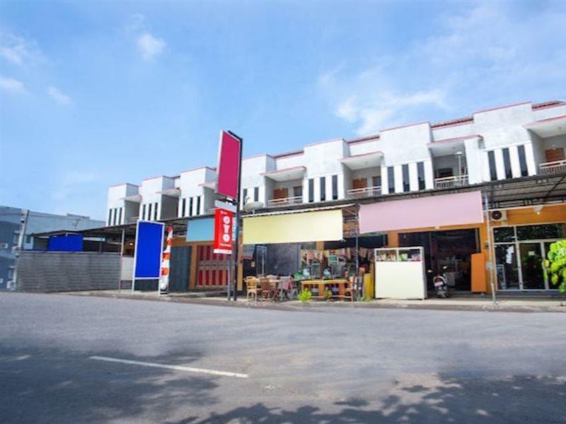 Griya Annisa Hotel Tegal  Bagian luar foto