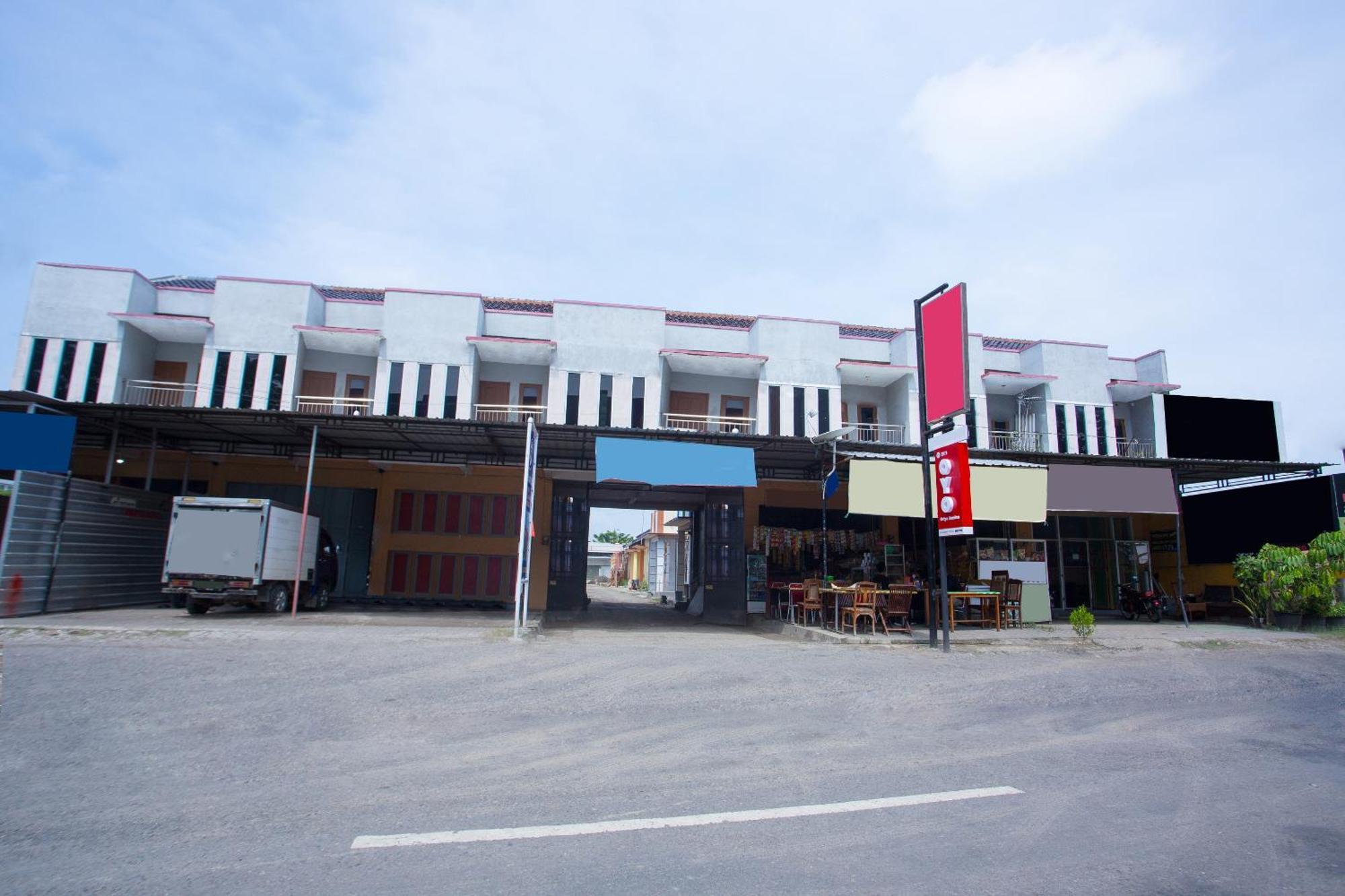 Griya Annisa Hotel Tegal  Bagian luar foto
