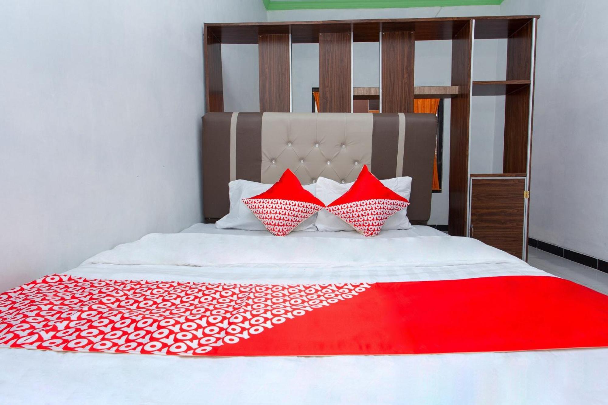 Griya Annisa Hotel Tegal  Bagian luar foto