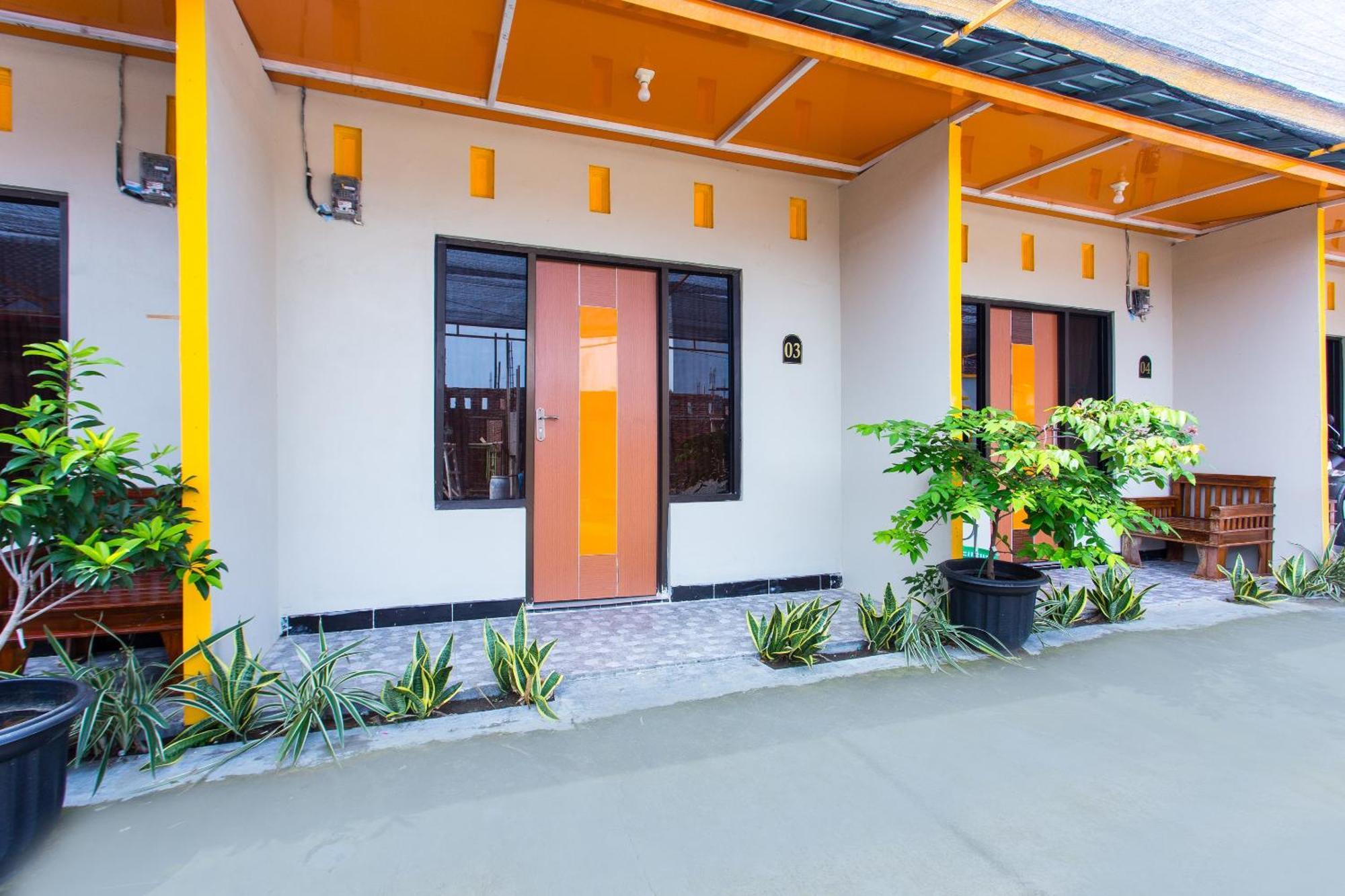 Griya Annisa Hotel Tegal  Bagian luar foto